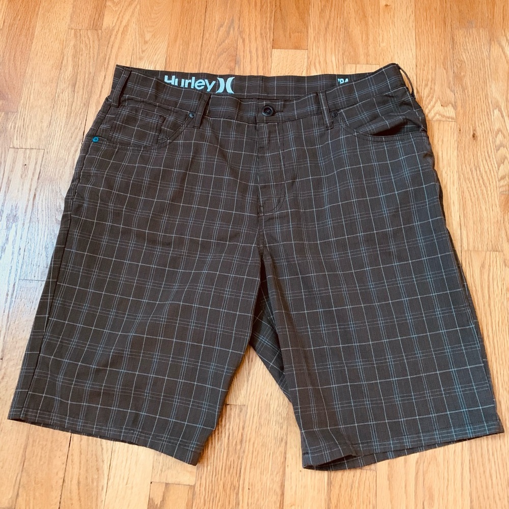 Hurley Mens Casual/Chino Shorts Size 36 Brown Check '84 Slim Excellent Condition